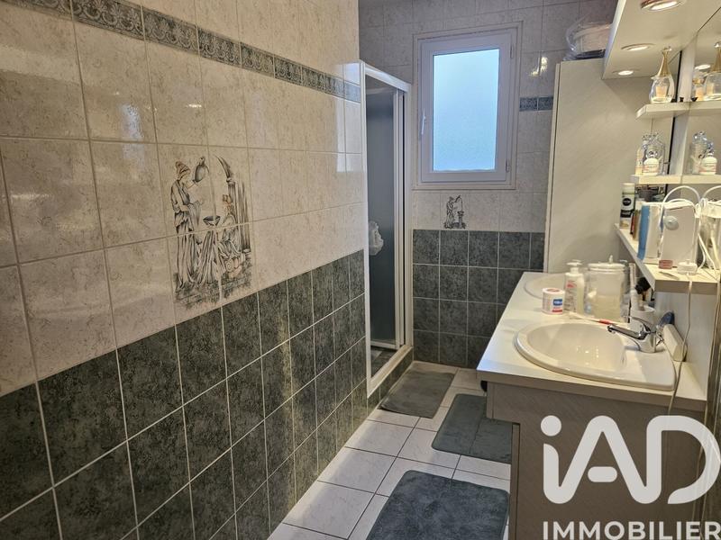 Maison - 97 m² - 4 pièces