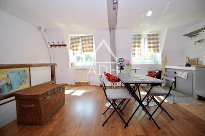 Appartement - 106 m² - 4 pièces