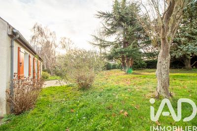 Maison - 96 m² - 5 pièces