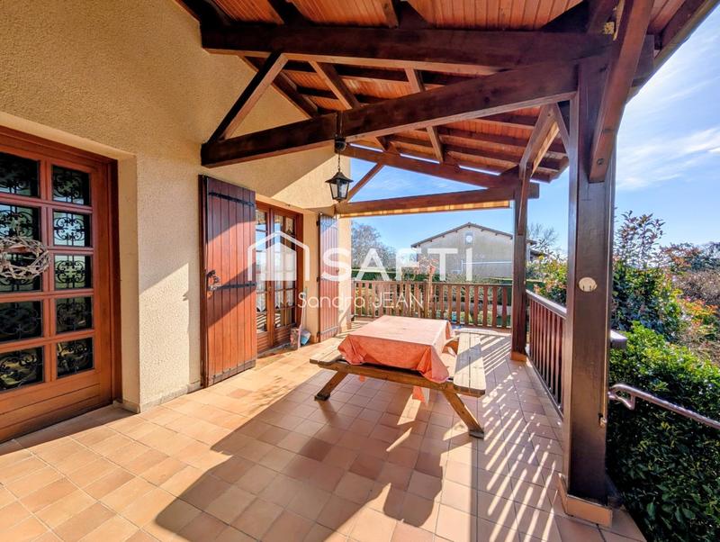 Maison - 143 m² - 5 pièces