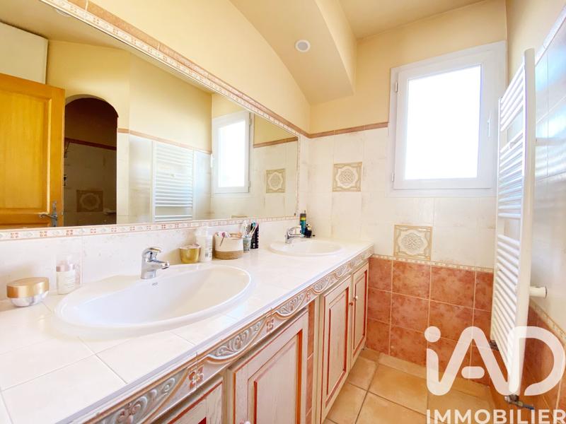 Maison - 140 m² - 4 pièces