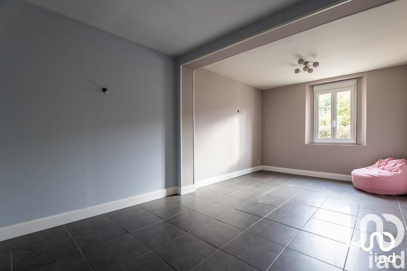 Maison - 179 m² - 13 pièces