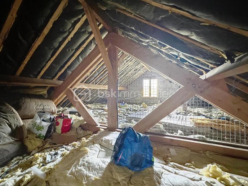 Maison - 107 m² - 6 pièces