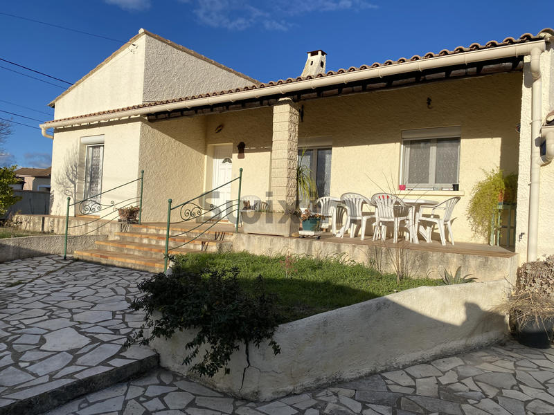 Maison - 95 m² - 6 pièces