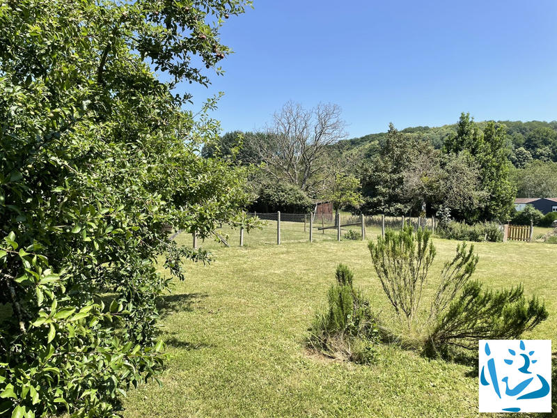 Maison - 110 m² - 6 pièces