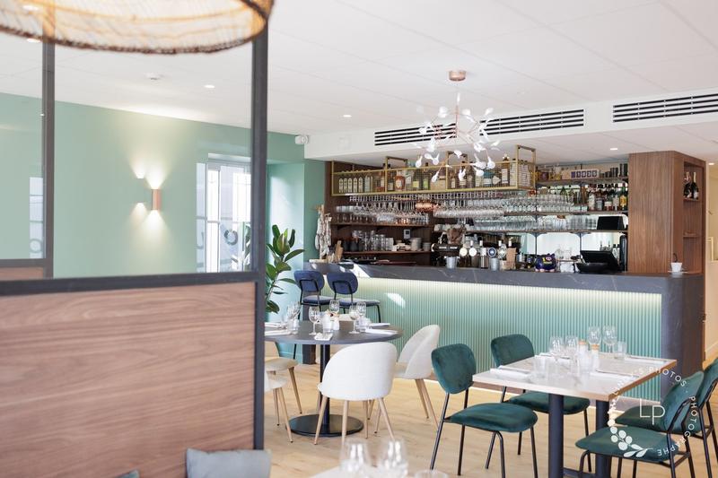 L'Esplanade Hôtel · Restaurant · Bar à vin