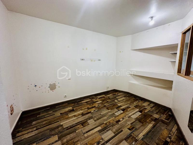 Maison - 90 m² - 3 pièces