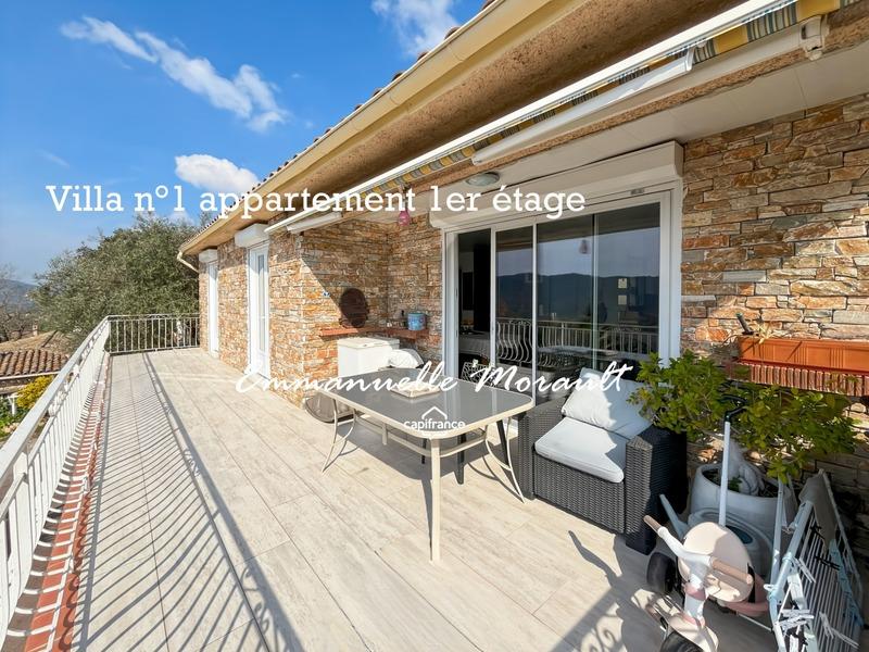 Propriété - 152 m² - 6 pièces