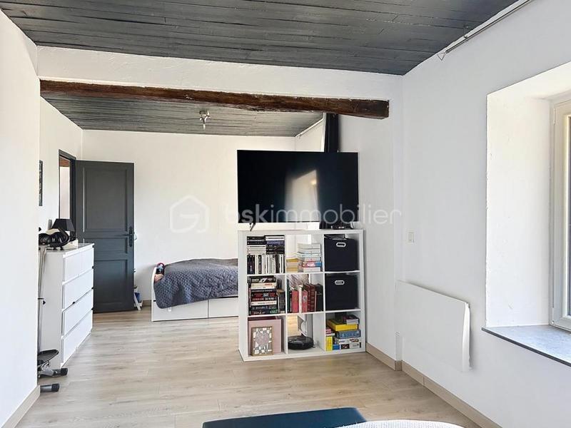 Demeure - 200 m² - 7 pièces