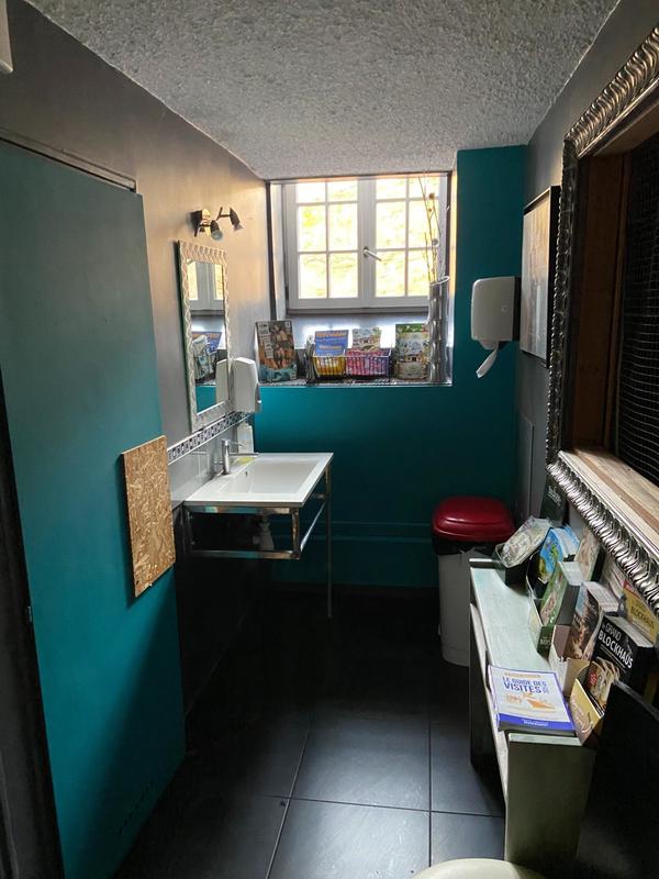 Local commercial - 121 m²