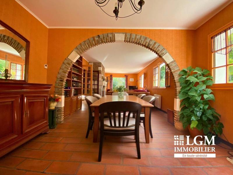 Maison - 193 m² - 7 pièces