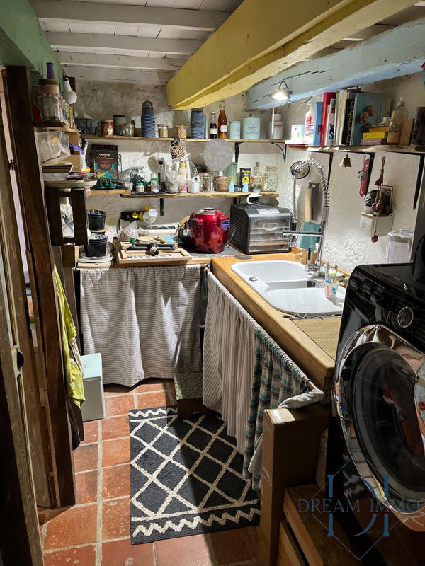 Maison - 259 m² - 8 pièces