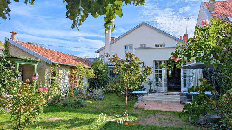 Maison - 145 m² - 6 pièces