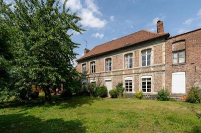 Maison - 205 m² - 12 pièces
