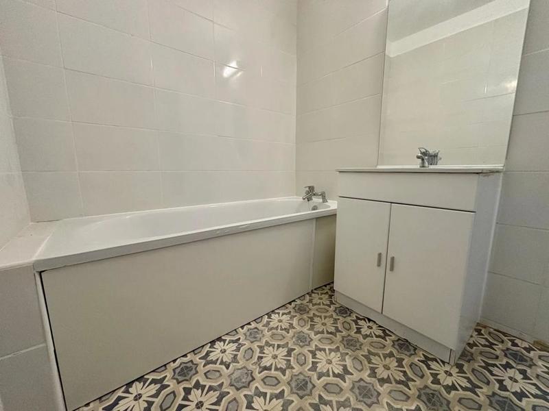 Appartement - 90 m² - 5 pièces