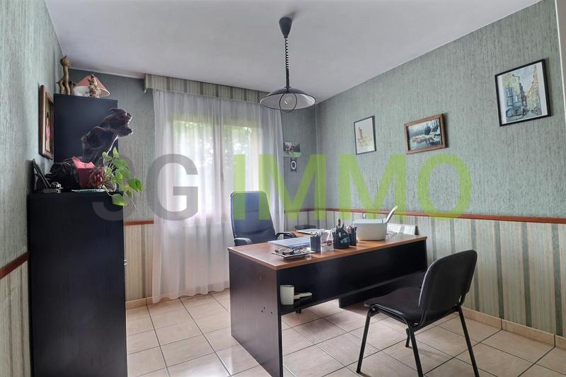 Maison - 105 m² - 5 pièces