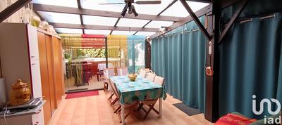 Maison - 90 m² - 5 pièces