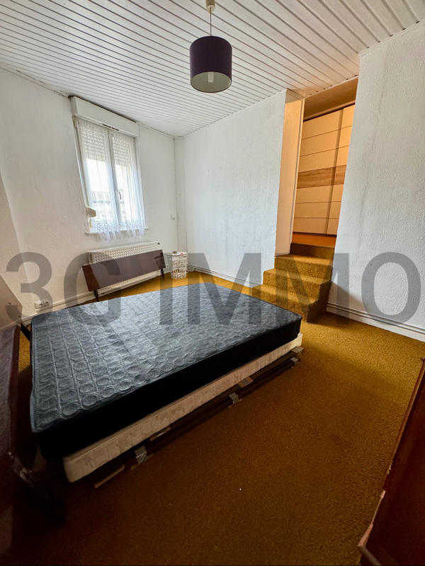 Villa - 198 m² - 10 pièces