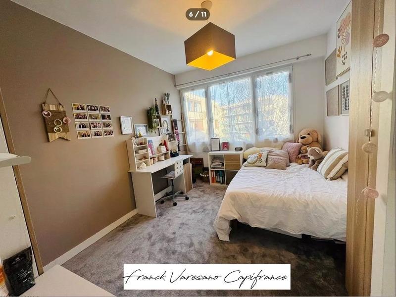 Appartement - 103 m² - 5 pièces