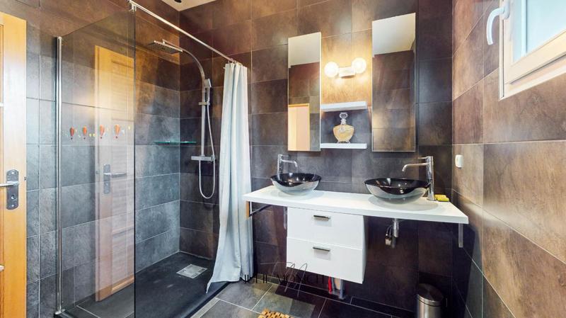 Maison - 145 m² - 5 pièces