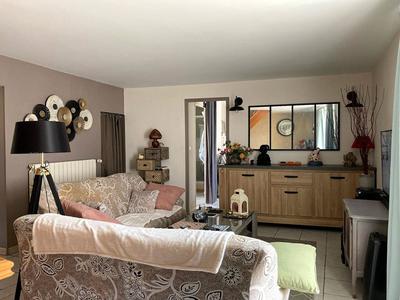 Immeuble - 110 m² - 6 pièces