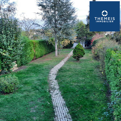 Appartement - 89 m² - 6 pièces