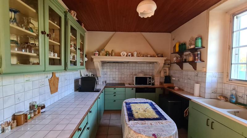 Maison - 203 m² - 8 pièces