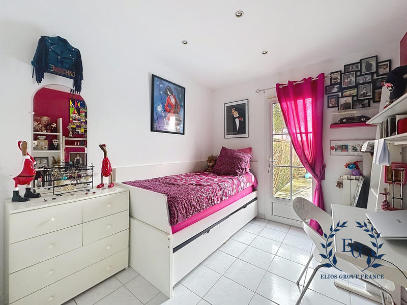 Maison - 101 m² - 5 pièces