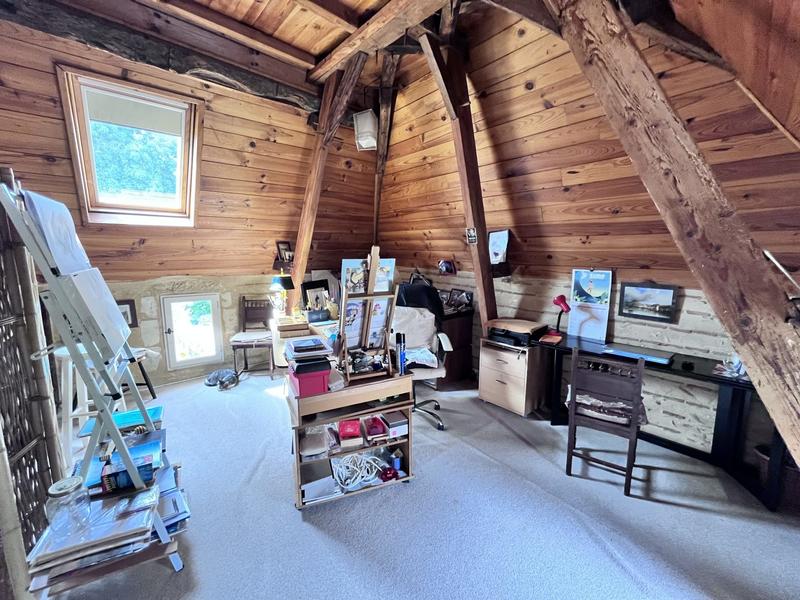 Maison traditionnelle - 240 m² - 6 pièces