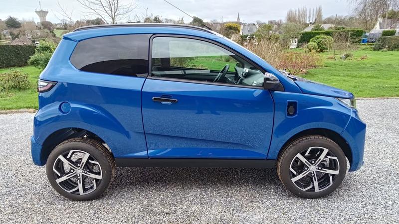 Aixam e-crossover 8 7.9 kWh Premium - Première main Garantie constructeur