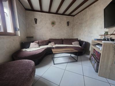 Maison - 94 m² - 5 pièces