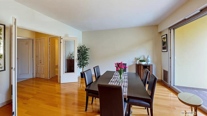 Appartement - 123 m² - 5 pièces