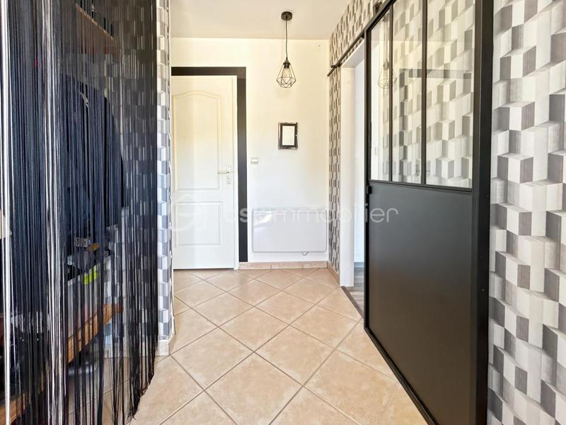 Maison - 179 m² - 6 pièces