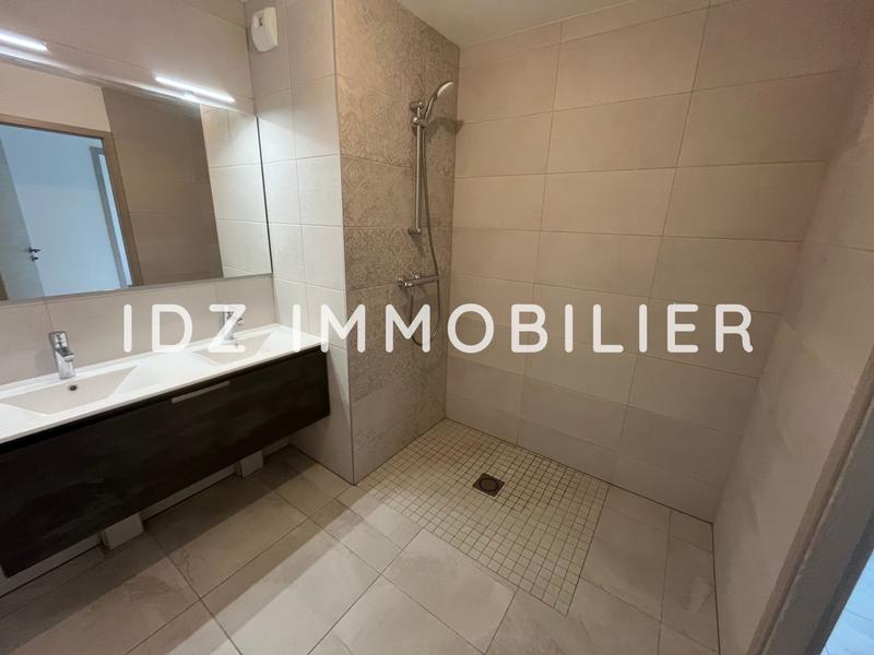 Appartement - 92 m² - 4 pièces