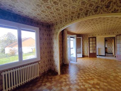 Maison - 86 m² - 5 pièces