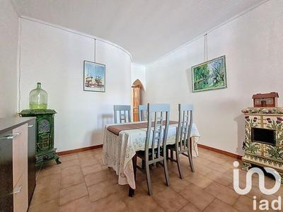 Maison - 257 m² - 9 pièces