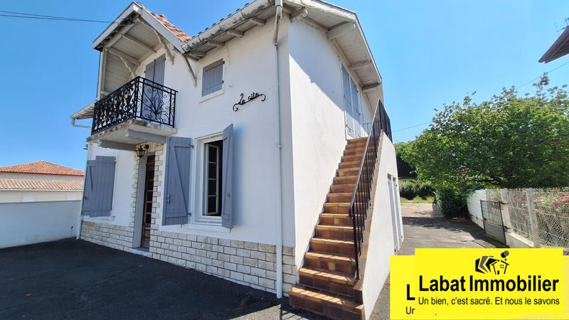 Maison ancienne - 97 m² - 4 pièces