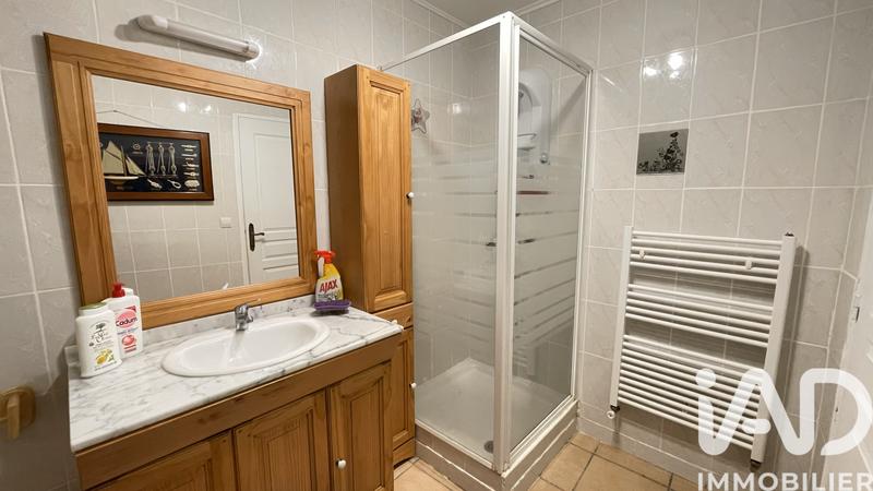 Maison - 212 m² - 5 pièces