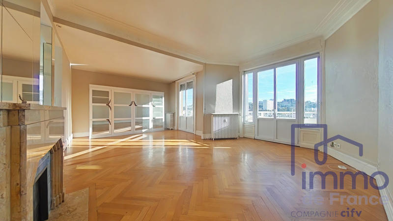 Appartement - 79 m² - 3 pièces