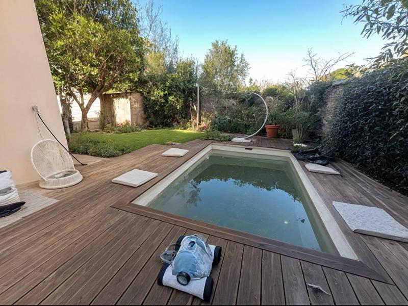 Maison - 221 m² - 10 pièces