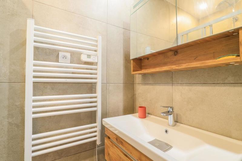 Chambre - 9 m² - 1 pièce