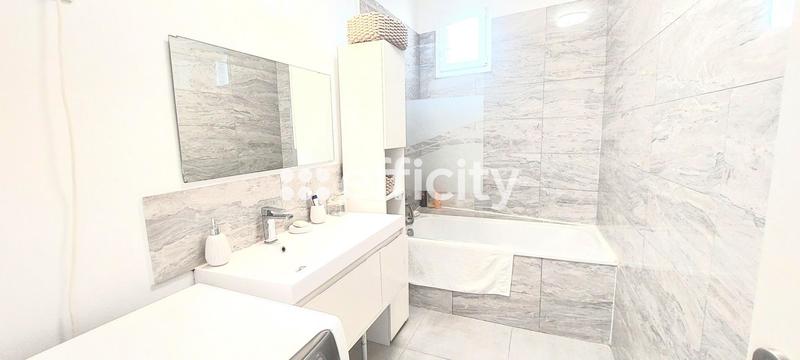 Maison - 153 m² - 6 pièces