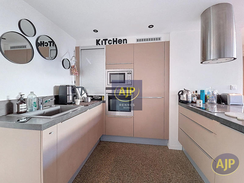 Maison - 130 m² - 5 pièces