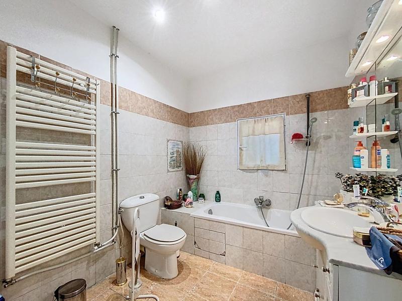 Maison - 167 m² - 4 pièces