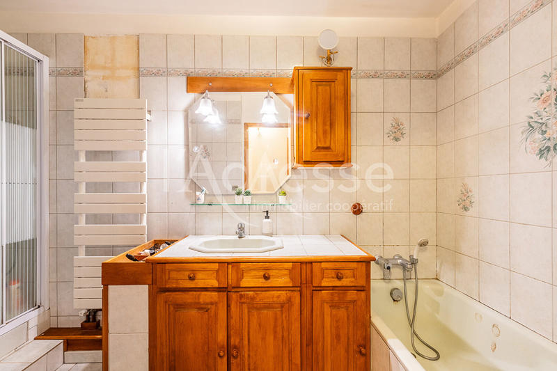 Appartement - 79 m² - 4 pièces