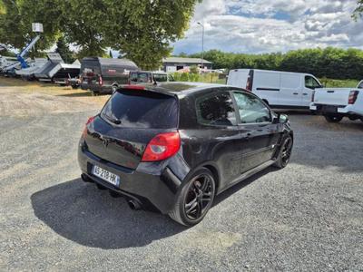 Renault Clio III 2.0 16v 203 Renault Sport Cup
