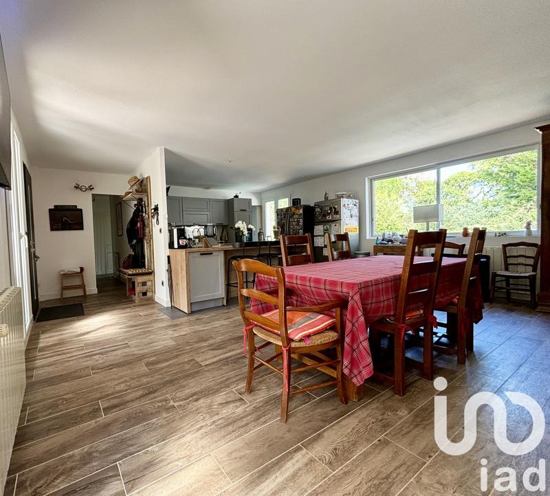 Maison - 165 m² - 6 pièces