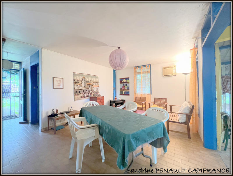 Maison - 103 m² - 5 pièces