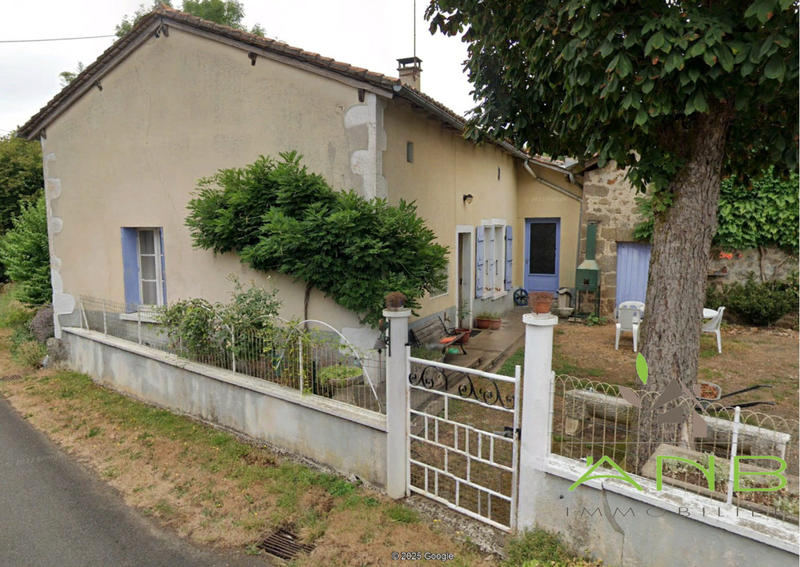 Maison - 94 m² - 4 pièces