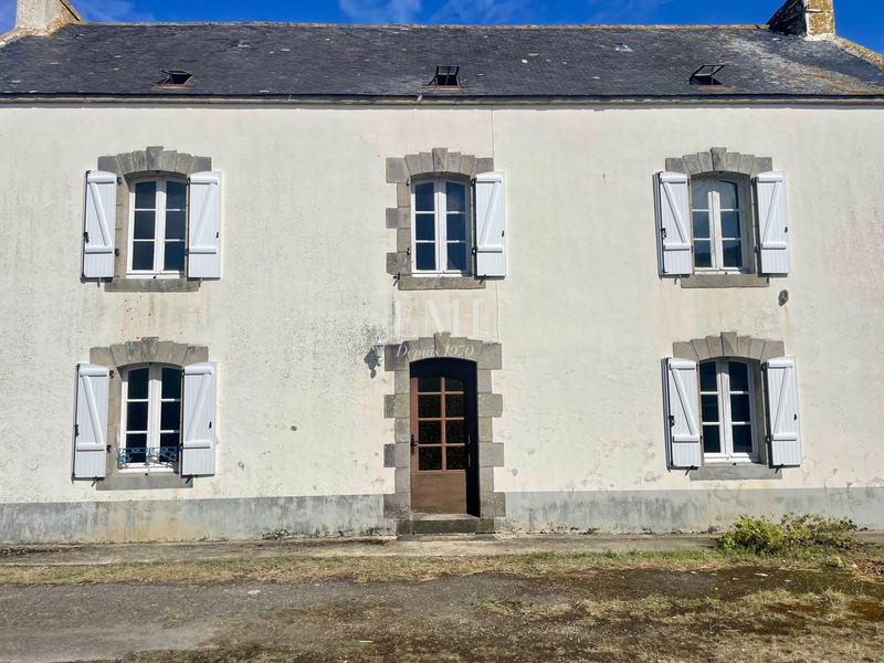 Maison - 140 m² - 6 pièces